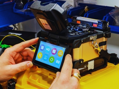 L’utilisation des soudeuses fibre optique : un guide complet pour les professionnels
